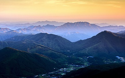 운장산에서 대둔산을 보다