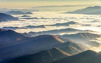 구봉산에서 바라본 용담호