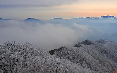 민주지산