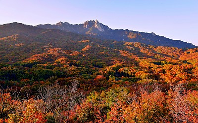 도봉산 가을 오후.....능선을 가르는 오후 빛