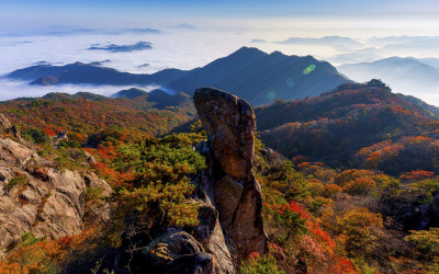 대둔산의 기암과 단풍