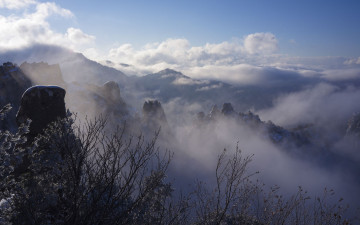 용아장성의 운해