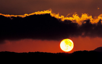 북한산 능선 해돋이