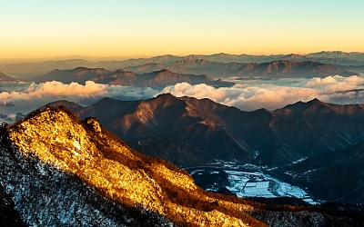 월악산의 겨울 파노라마