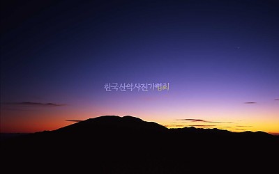 지리의 아침