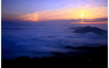 옥천 용암사에서.