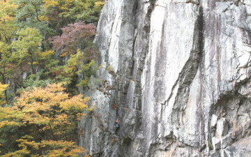 내연산 (보경사 뒤)