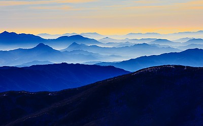 겨울 산그리메.