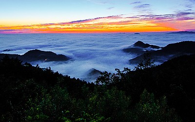 아름다운 산하 여명.