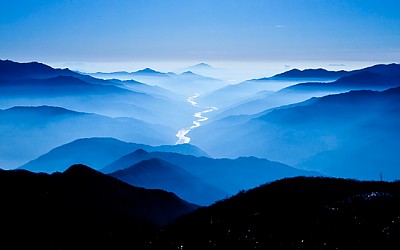 왕의 강을 만나다.