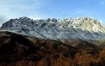 울산바위 춘설
