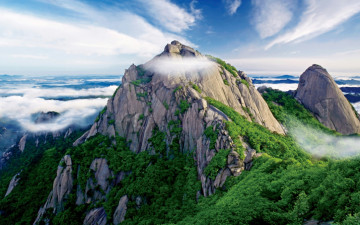 삼각산 실록과 운해