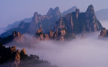 공룡능선의 아침