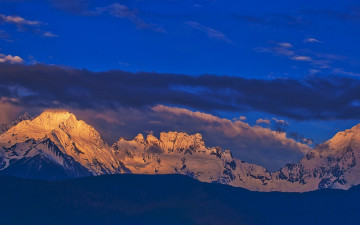 티벳으로가는 길.