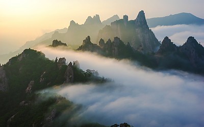 공룡능선과 운해