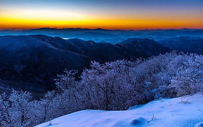 운장산 여명