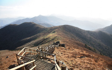 다시 동엽령으로 돌아가면서.