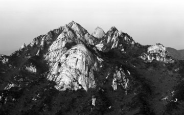 이것이 삼각산...