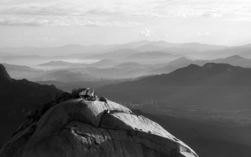 북한산 백운대에서