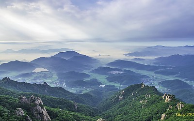 여름 날의 산정