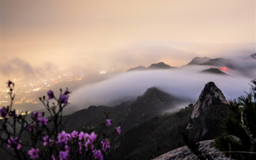 북한산용암봉  바라보기