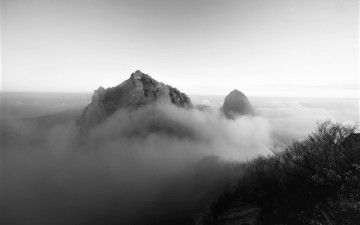 신선이 노닐다간 백운대와 인수봉