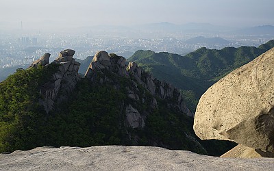 북한산의 봄